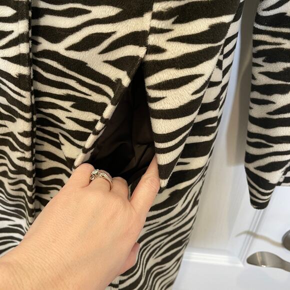Vintage Mob Wife Faux Fur Coat Mixit Zebra Black Ivory Collared M - Picture 4 of 6